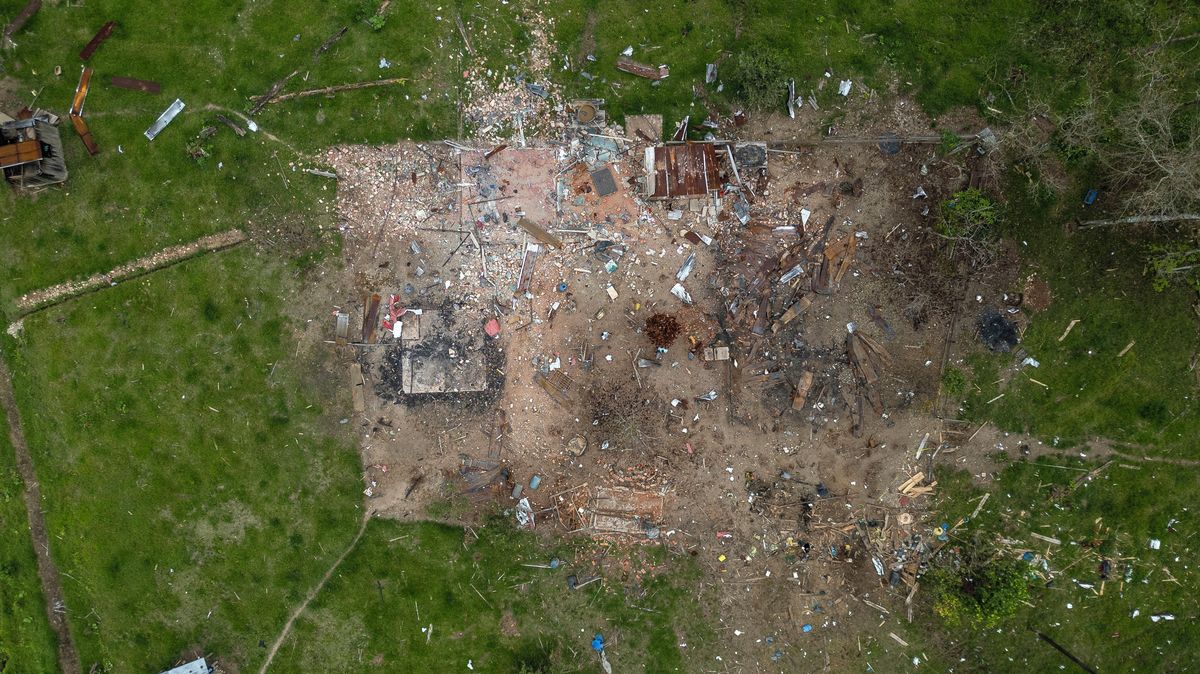 Fotky: Protidrogová operace Totální vyhlazení pustoší farmy